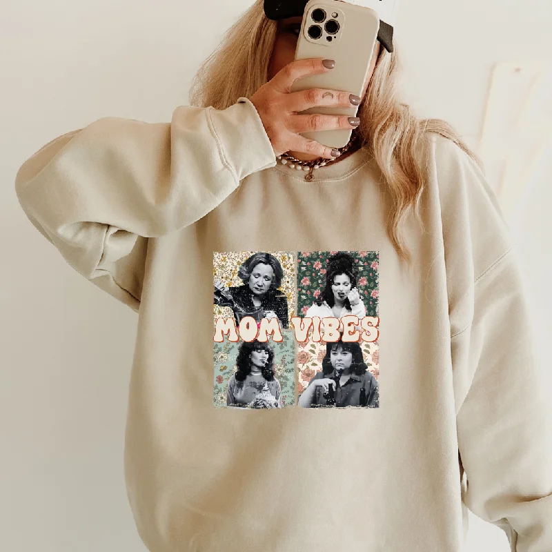 90'S MOM VIBES SWEATSHIRT