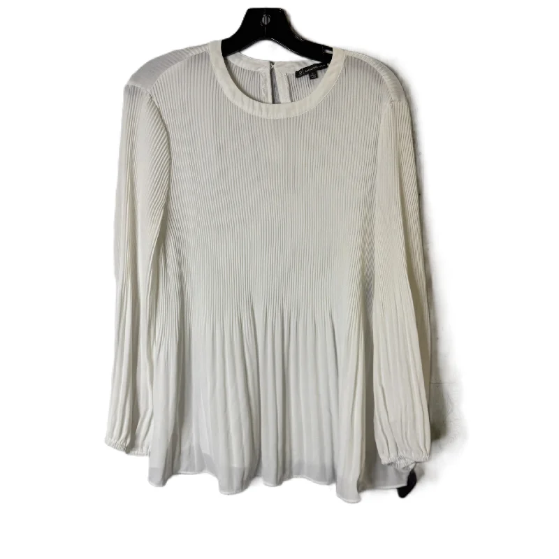 Top Long Sleeve By Adrianna Papell In White, Size: Xl