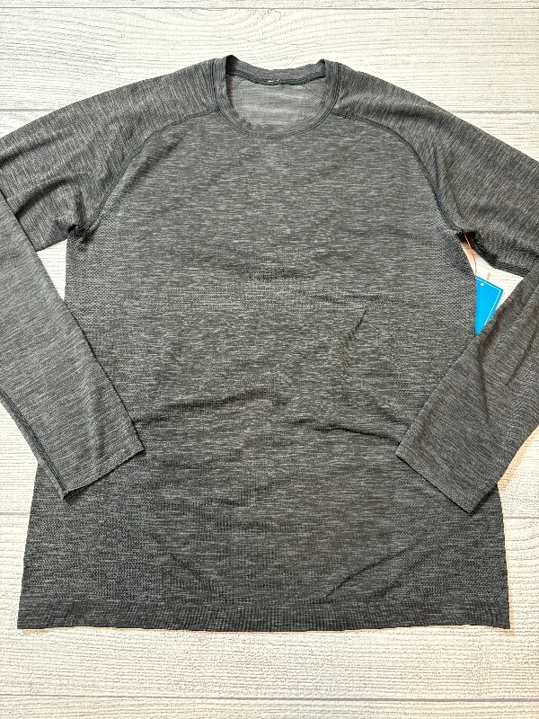 Athletic Top Long Sleeve Collar By Lululemon In Grey, Size: M