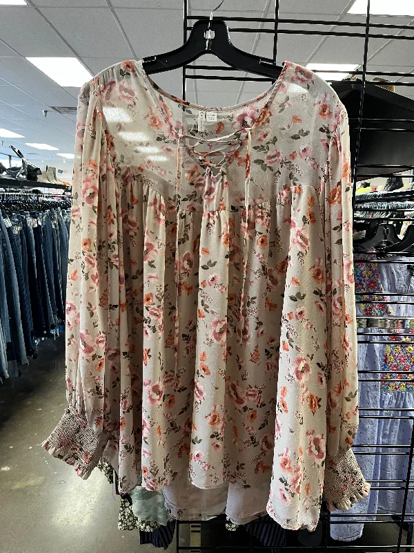Leisure Travel Top Long Sleeve By Cato In Floral Print, Size: 2x