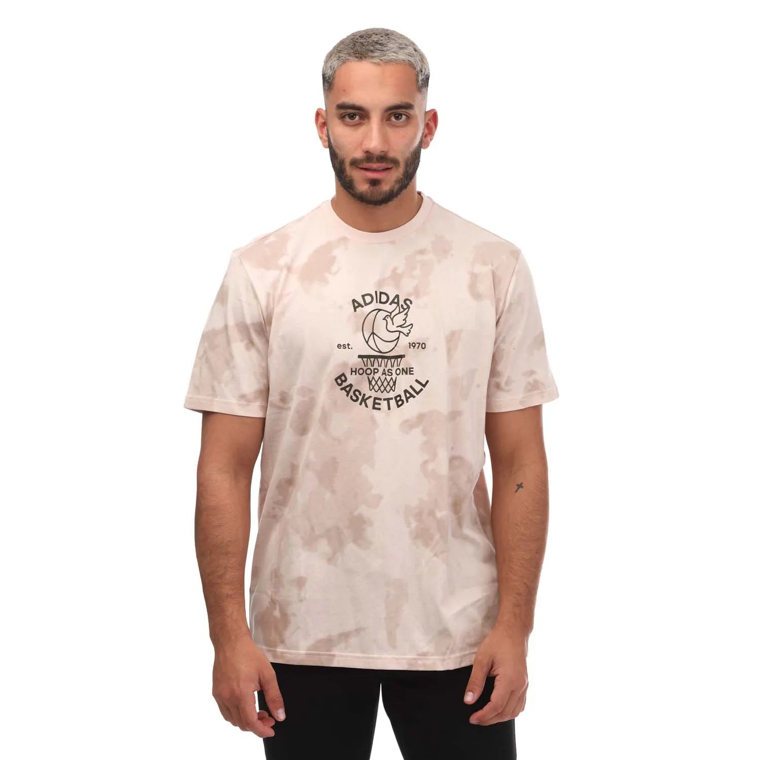 Classic Style Worldwide Hoops Basketball Graphic Tee