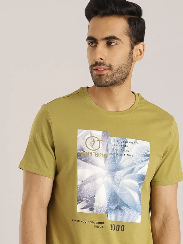 Refreshing Design Men Graphic Crew Neck T-Shirt