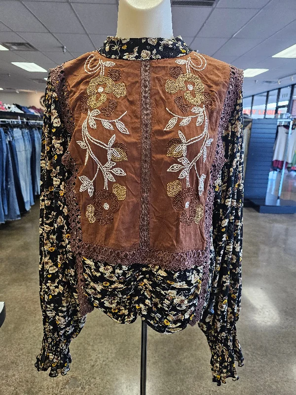Soft Wearables Top Ls By Clothes Mentor In Black & Brown, Size:Xl