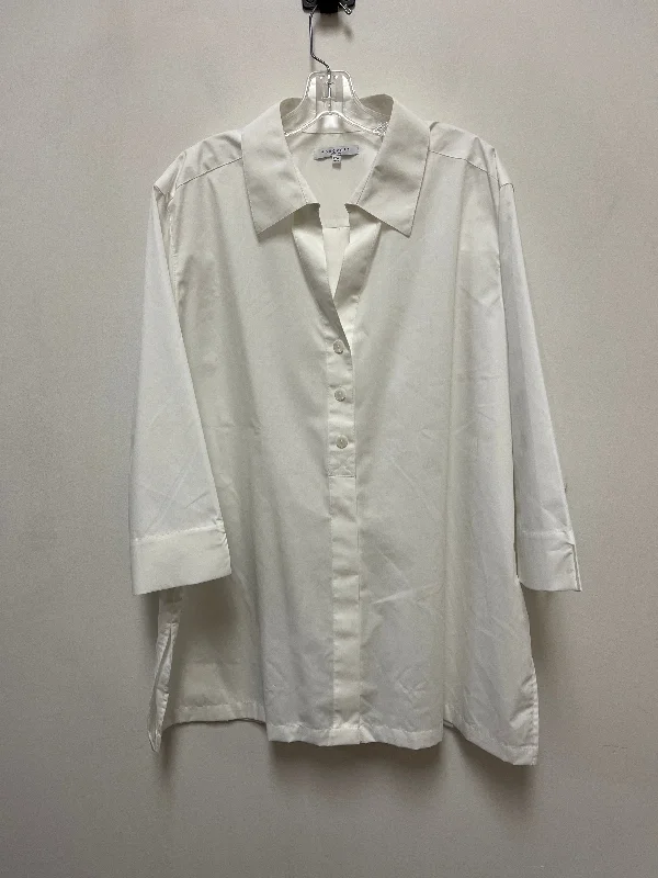 Tunic 3/4 Sleeve By Foxcroft In White, Size: 3x