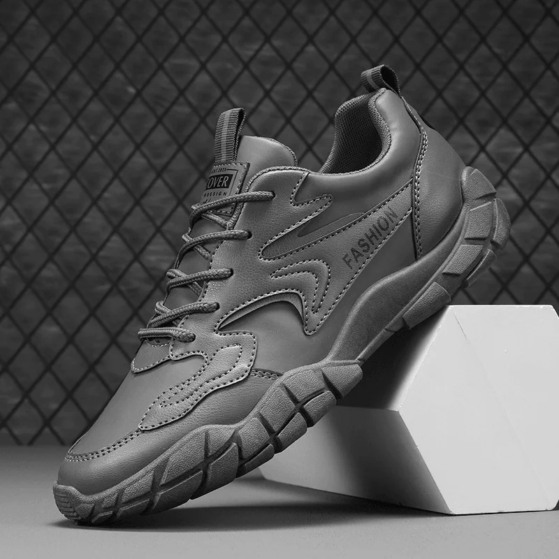 High-quality Styles Men Breathable Soft Sole Slip Resistant Brief Solid Lace up Casual Sports Shoes
